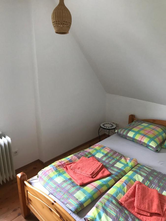 Charmante Altbau-Dg-Wohnung Mnichov Exteriér fotografie